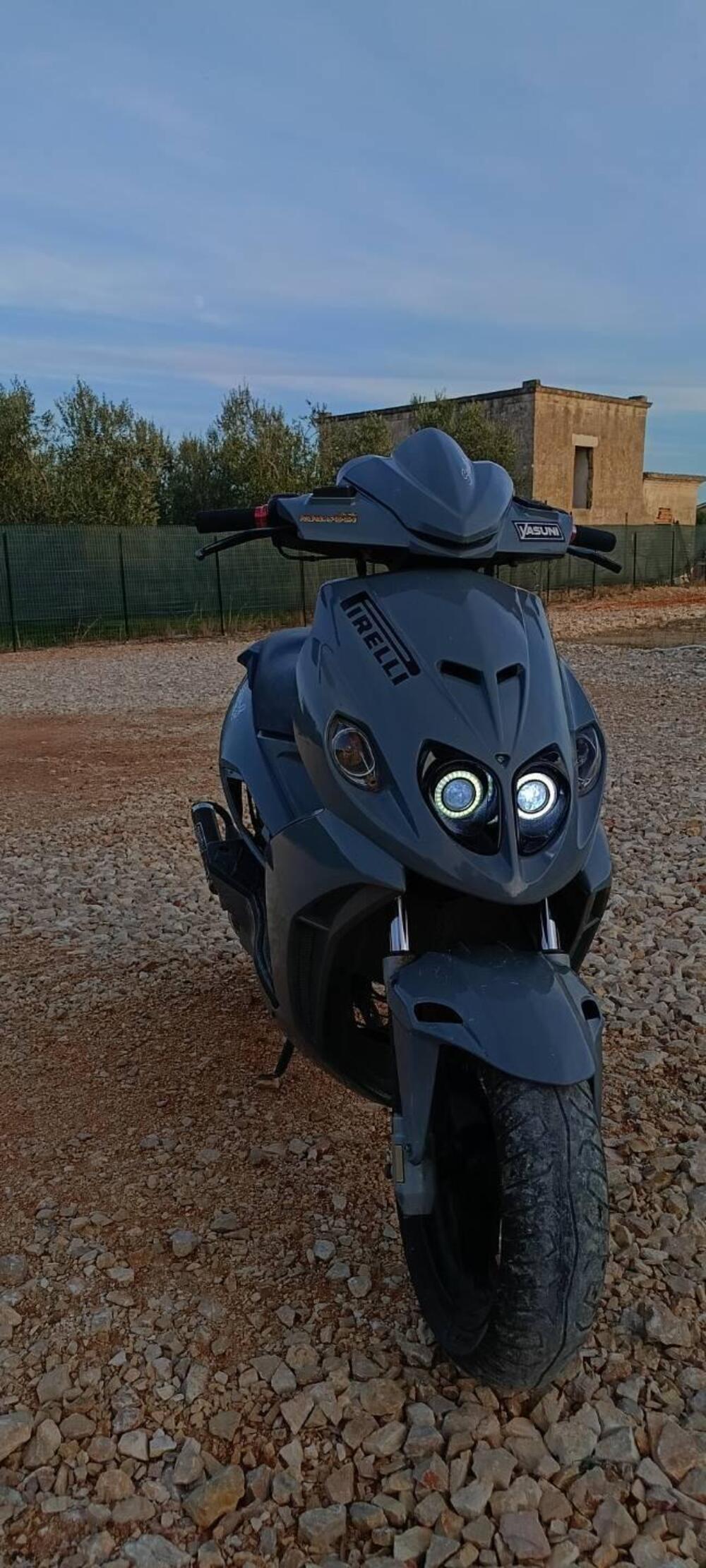 Malaguti F12 Phantom 50 R Air Cooled (2008 -10) (10)