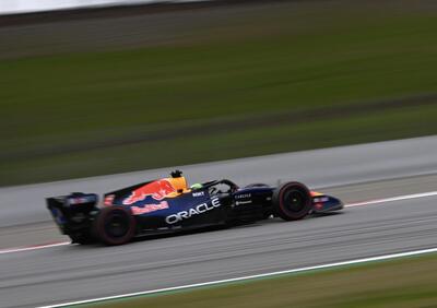 F1 2026, Red Bull bloccata a Barcellona: cosa è successo e perché Verstappen e Hadjar restano a guardare