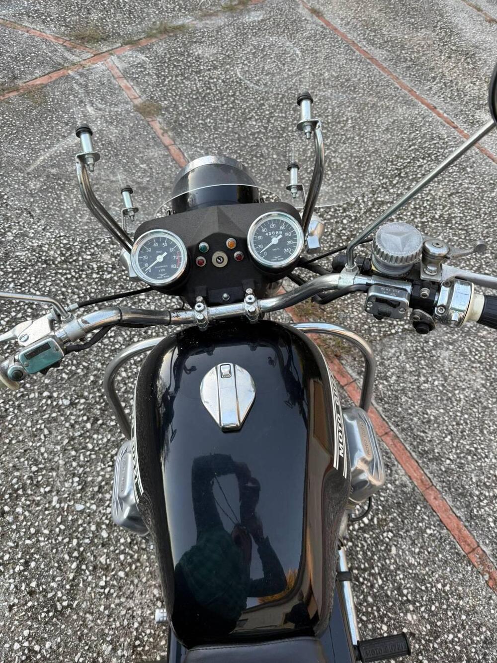 Moto Guzzi V7 gt850 (8)