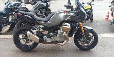 Moto Guzzi V100 Mandello S (2022 - 24) usata