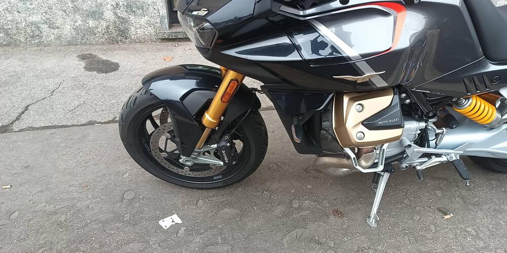 Moto Guzzi V100 Mandello S (2022 - 24) (6)