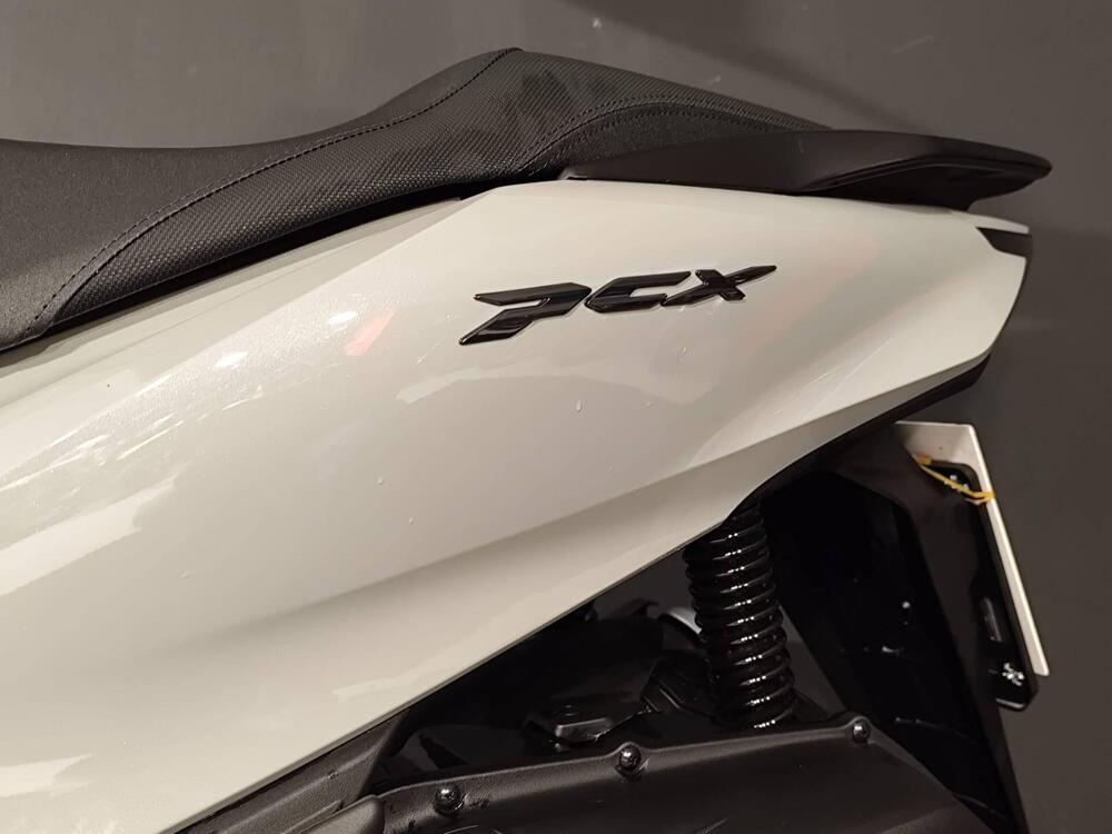 Honda PCX 125 (2025 - 26) (11)