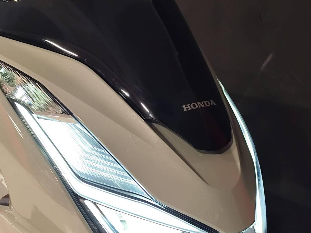 Honda PCX 125 (2025 - 26) (9)