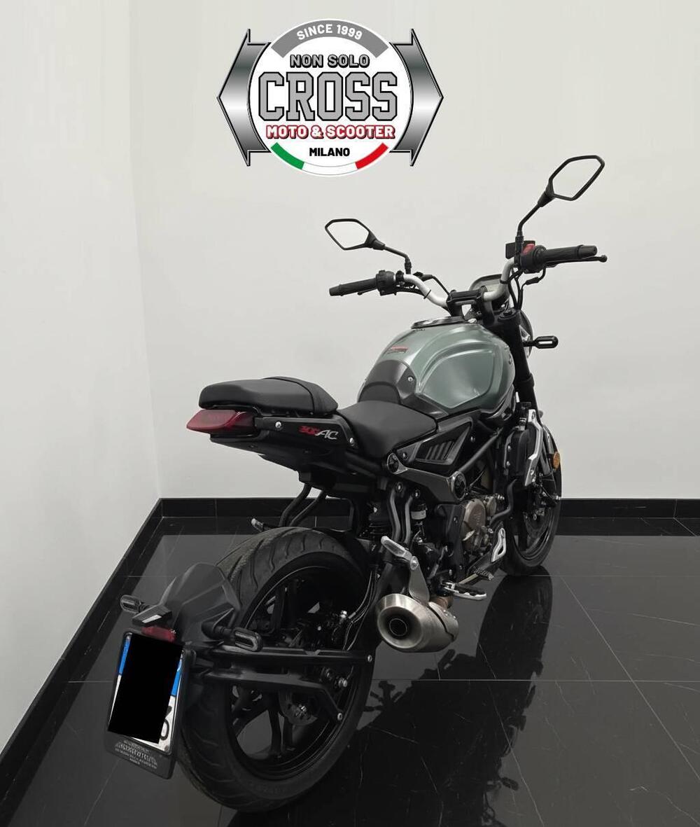 Voge Trofeo 300AC (2021 - 26) (7)