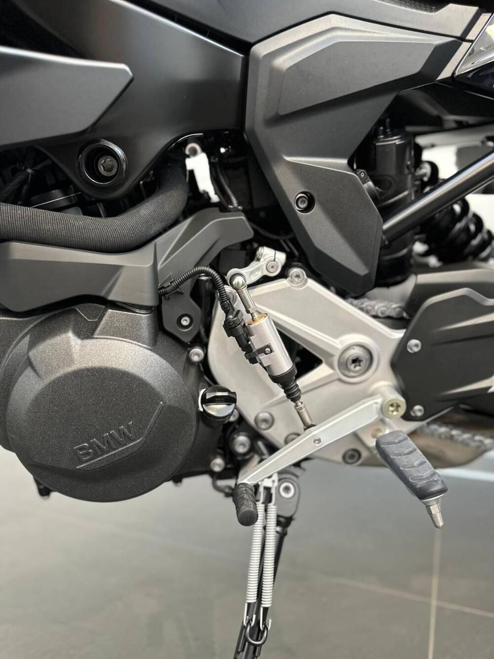 Bmw F 900 XR (2025 - 26) (4)