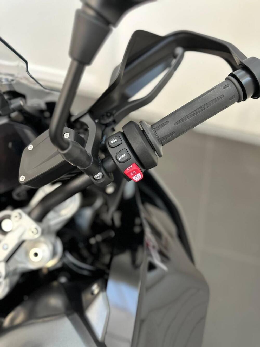 Bmw F 900 XR (2025 - 26) (10)