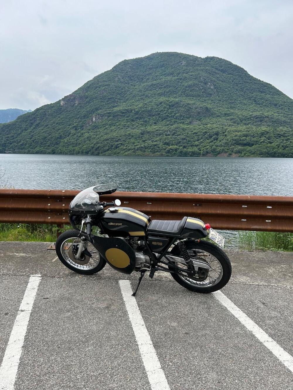 Honda Cb 400 four (2)
