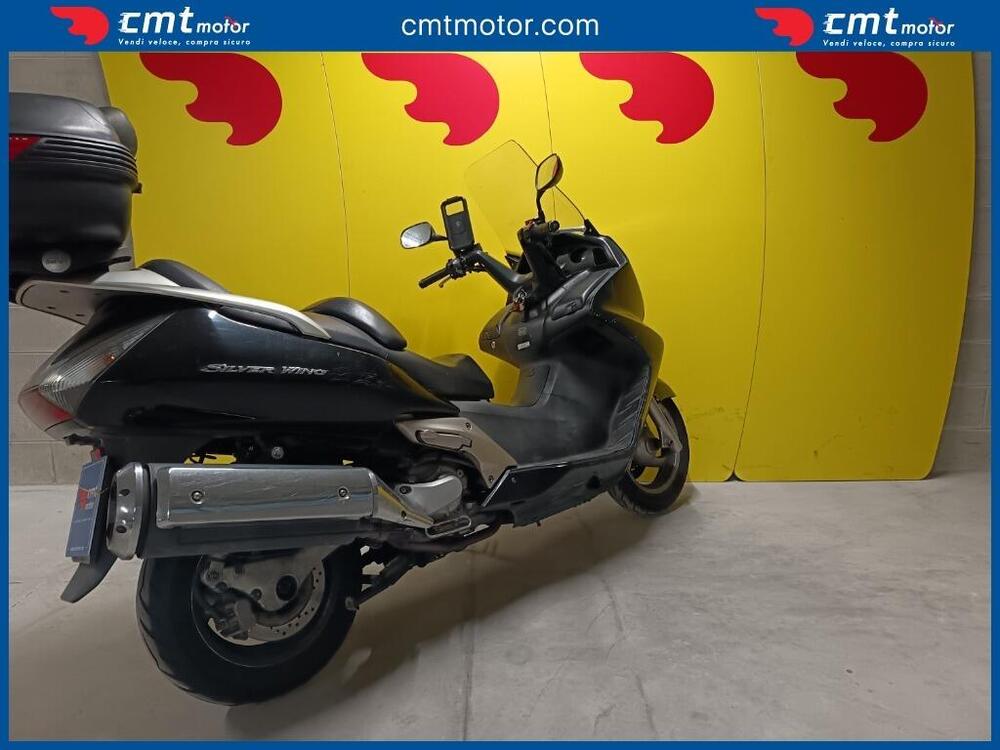 Honda Silver Wing 600 (2005 - 09) (4)