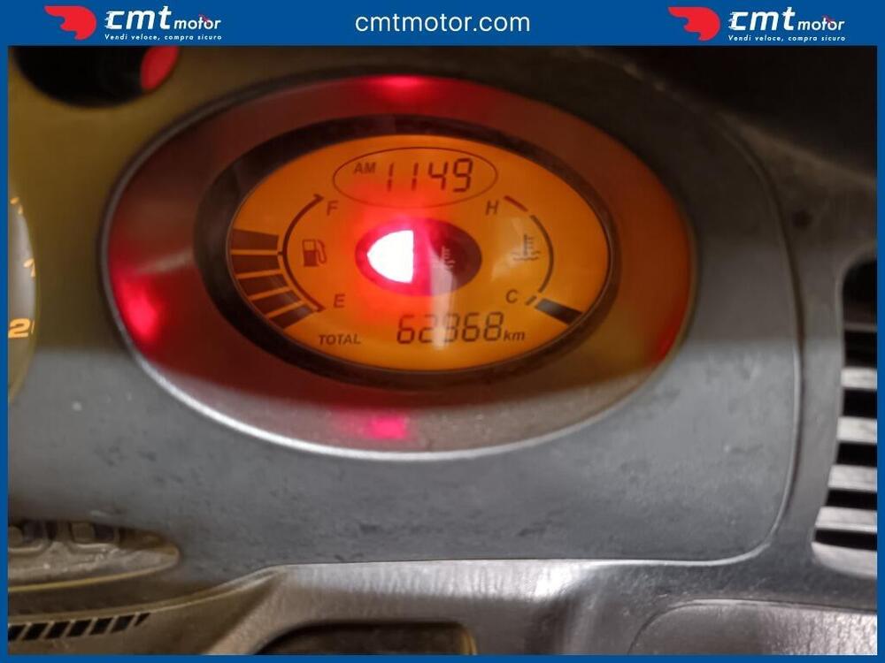 Honda Silver Wing 600 (2005 - 09) (5)