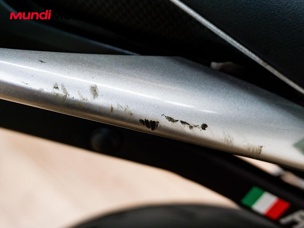 Honda VFR 800 (2002 - 05) (7)