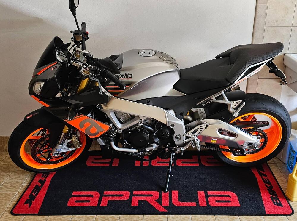 Aprilia Tuono V4 RR (2015 - 17) (5)