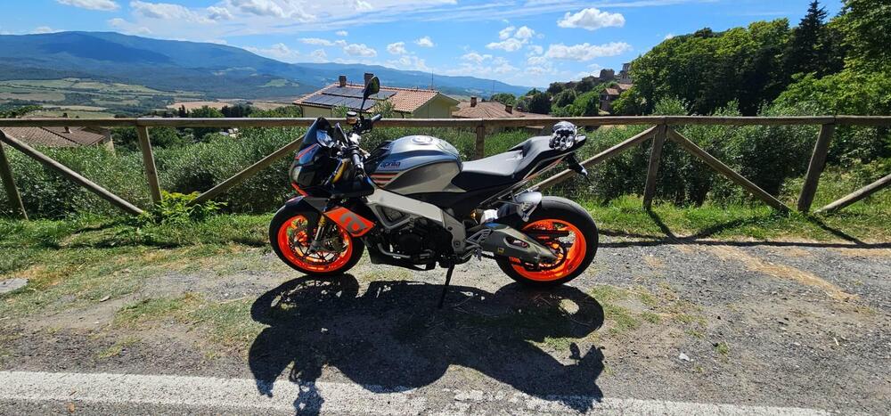 Aprilia Tuono V4 RR (2015 - 17) (6)