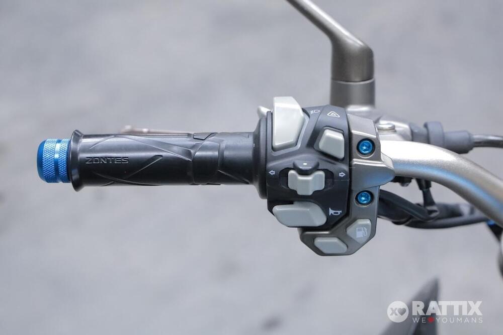 Zontes ZT310-R1 (2022 - 23) (11)