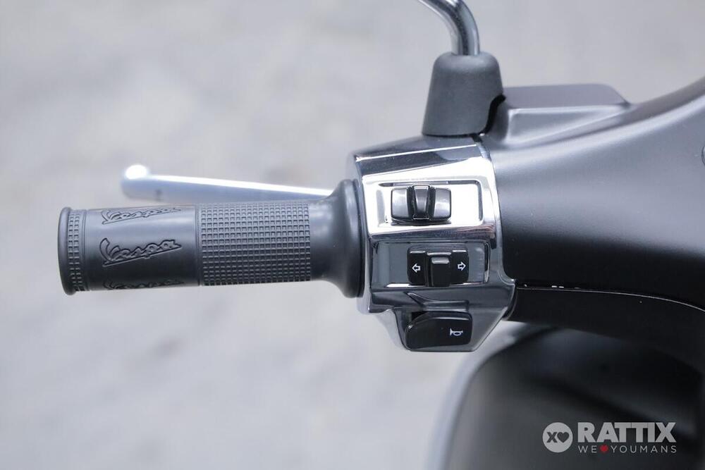 Vespa Primavera 50 4T 3v Sport (2021 - 22) (11)