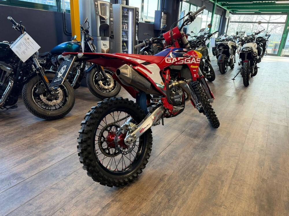 GASGAS MC 450 F (2025) (3)