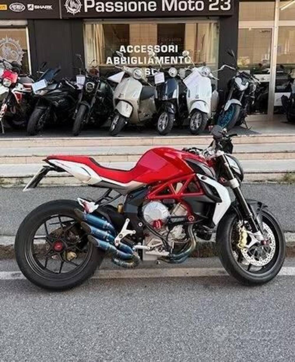 MV Agusta Brutale 800 Rosso (2021 - 23)