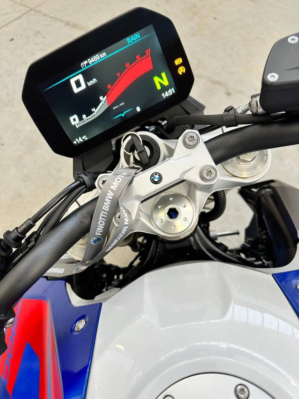 Bmw F 900 R (2025 - 26) (5)