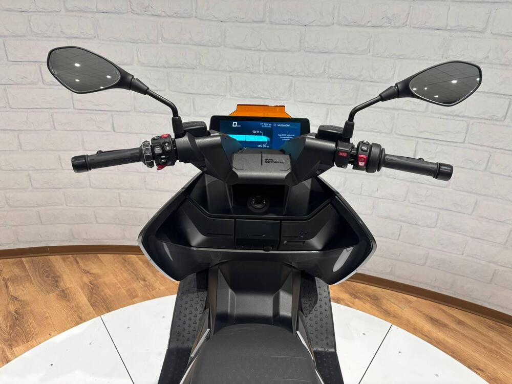 Bmw CE 04 (2021 - 25) (9)