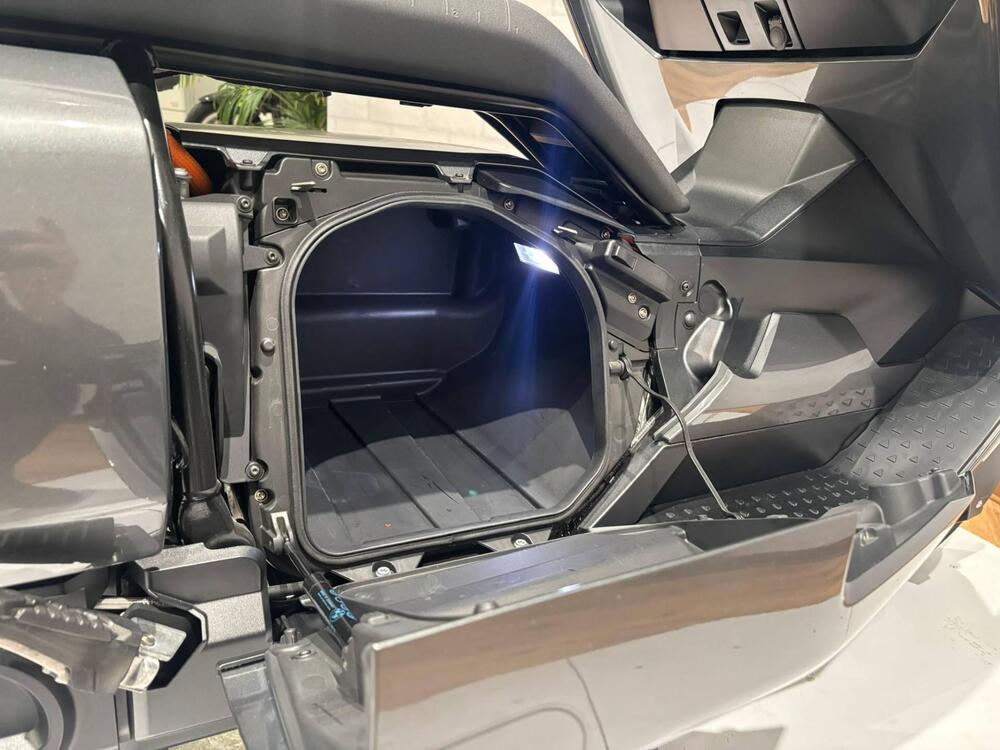 Bmw CE 04 (2021 - 25) (18)