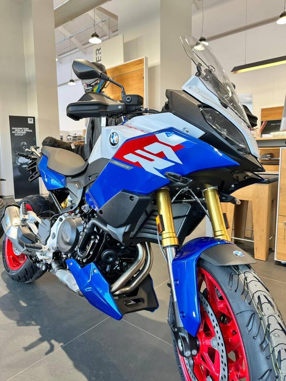 Bmw F 900 XR (2025 - 26) (4)