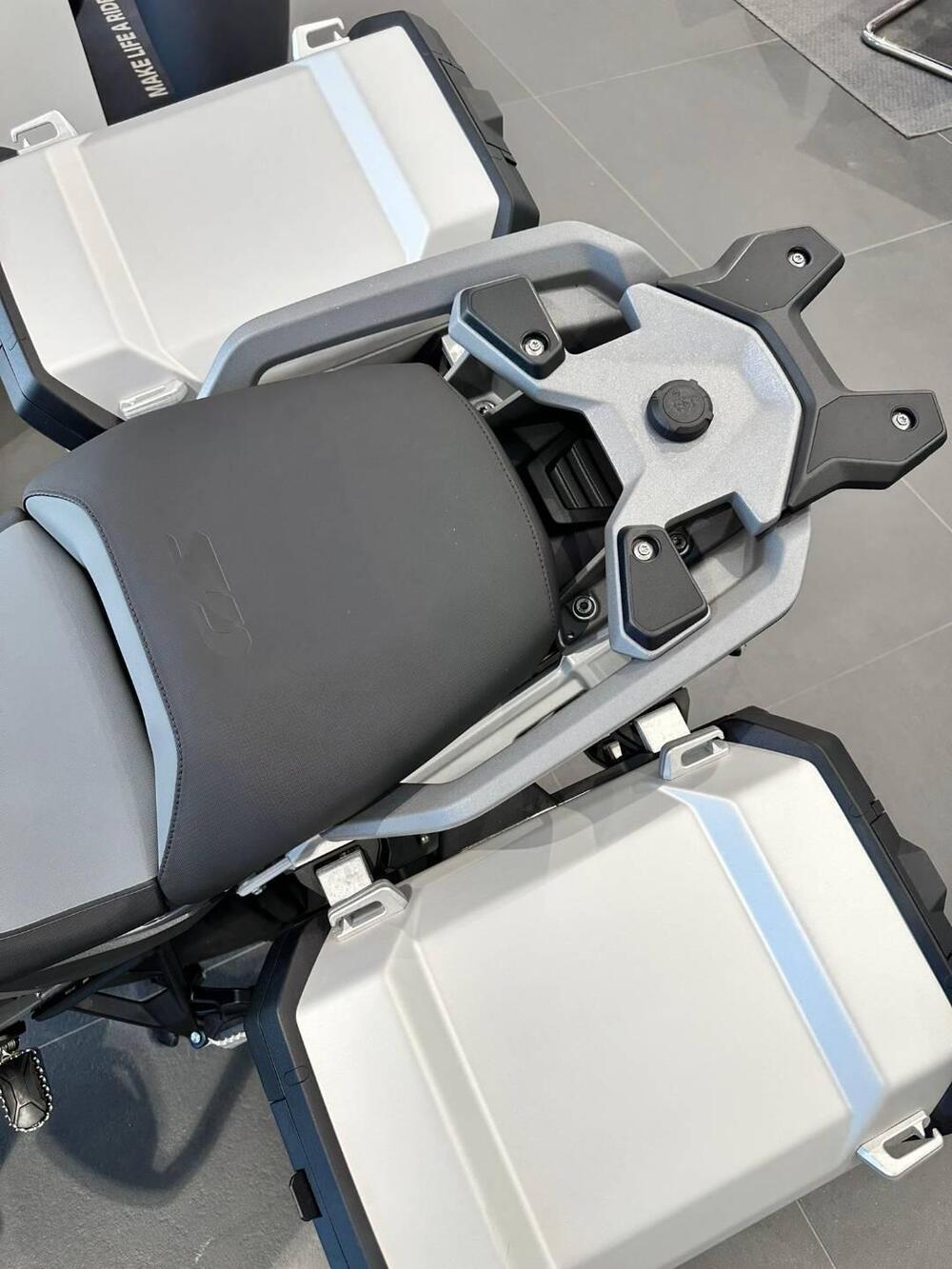 Bmw R 1300 GS Adventure Triple Black (2025 - 26) (5)