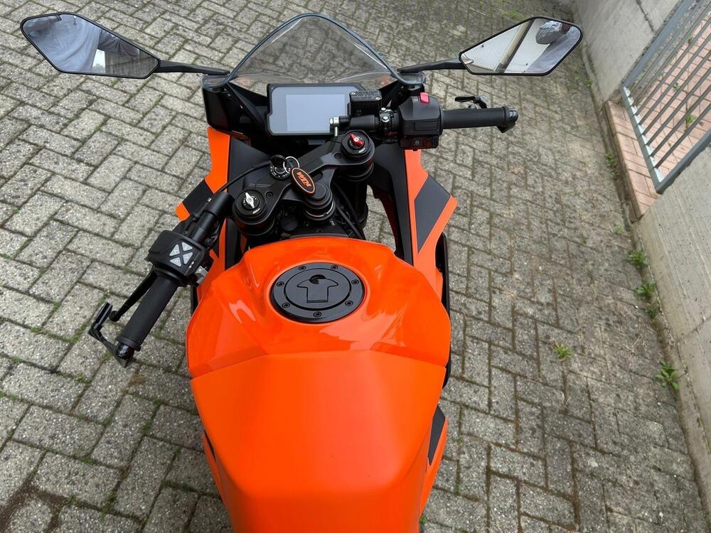 KTM RC 390 (2022 - 26) (10)