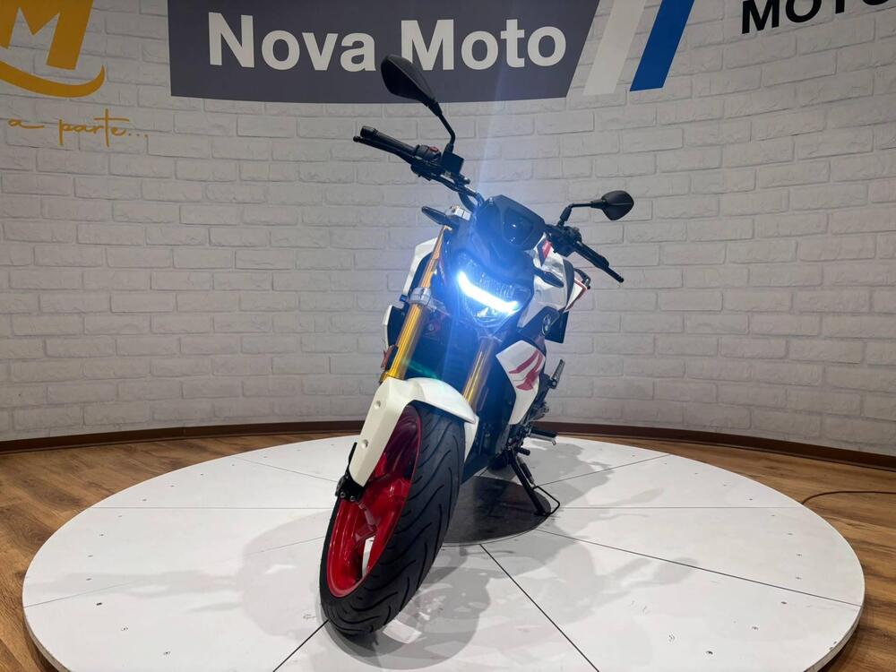 Bmw G 310 R (2021 - 25) (3)