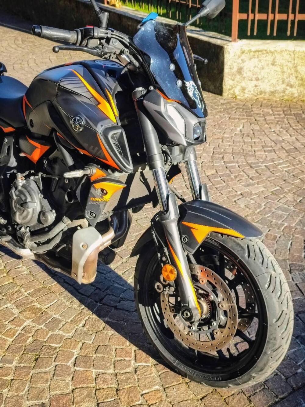 Yamaha MT-07 Pure (2023 - 25) (4)