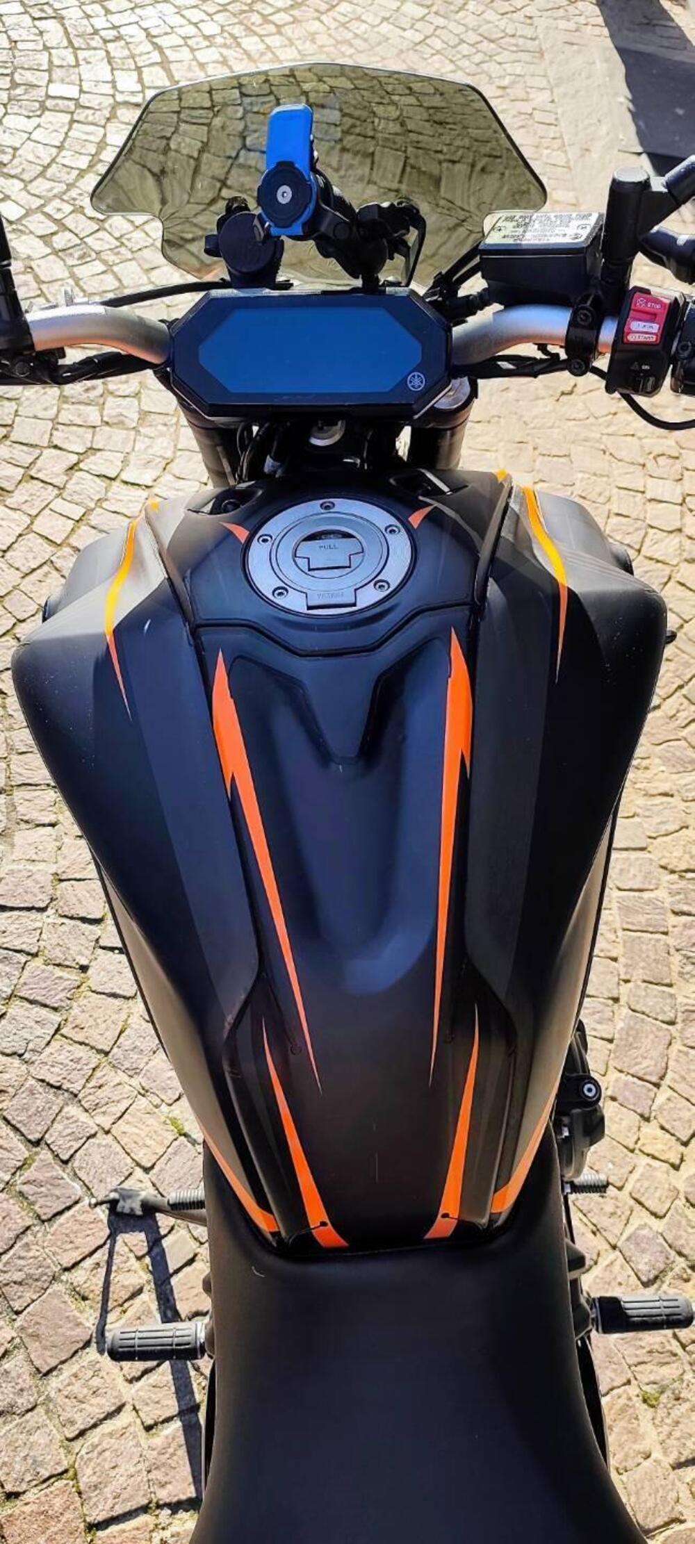 Yamaha MT-07 Pure (2023 - 25) (10)