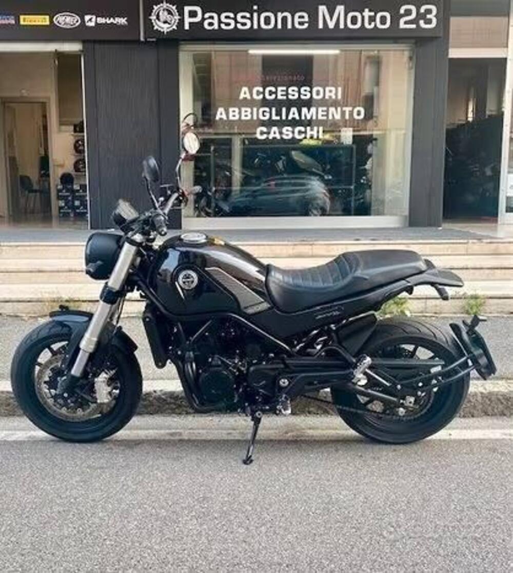 Benelli Leoncino 500 (2021 - 25)