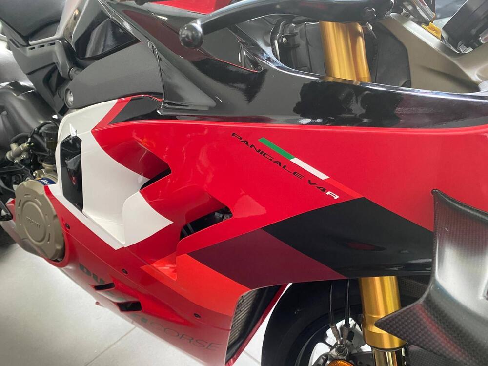 Ducati Panigale V4 R (2023 - 24) (10)