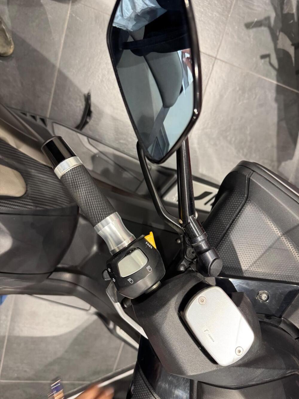 Yamaha T-Max 530 ABS (2012 - 14) (17)