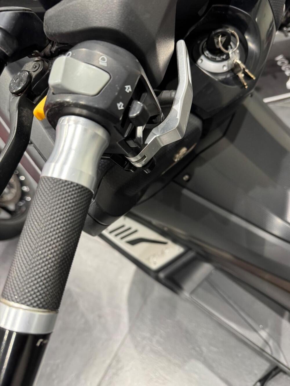 Yamaha T-Max 530 ABS (2012 - 14) (18)