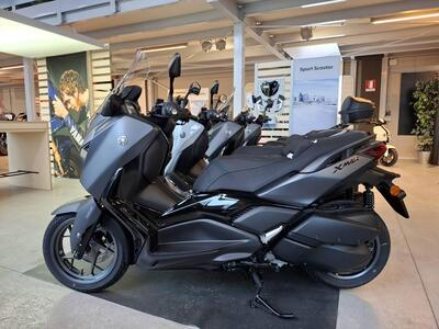 Yamaha X-Max 300 Tech Max+ (2025 - 26) nuova
