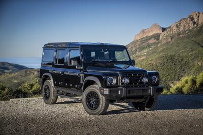 Ineos Grenadier MY2026: il 4x4 puro diventa pi&ugrave; facile da guidare (e arriva la Black Edition)