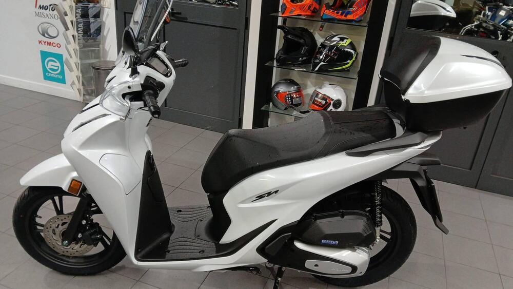 Honda SH 125 (2026) (4)