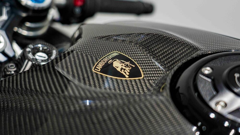 Ducati Panigale V4 Lamborghini (2026) (10)