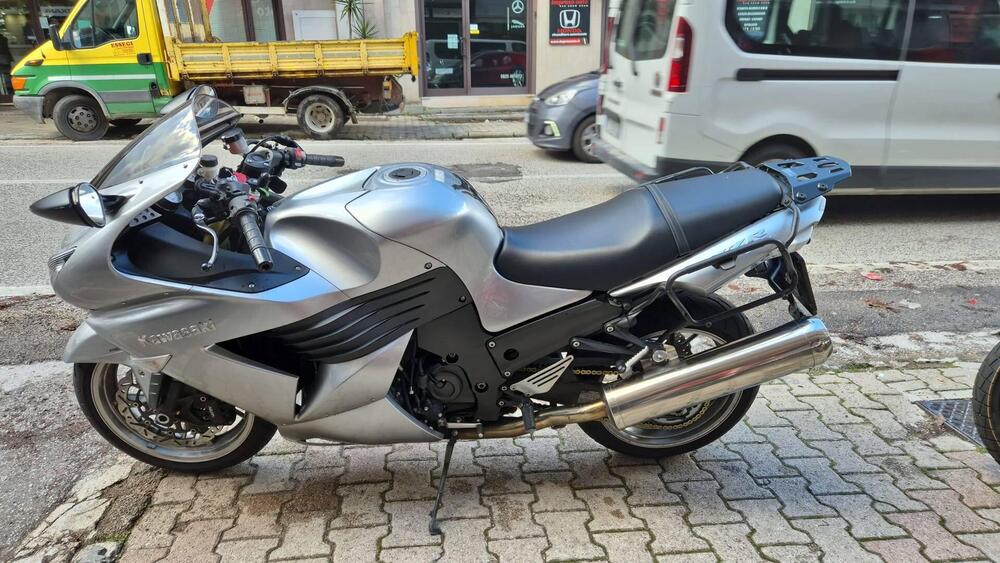 Kawasaki ZZR 1400 (2006 - 11) (2)