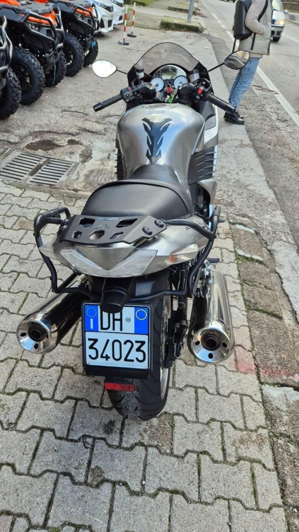 Kawasaki ZZR 1400 (2006 - 11) (4)