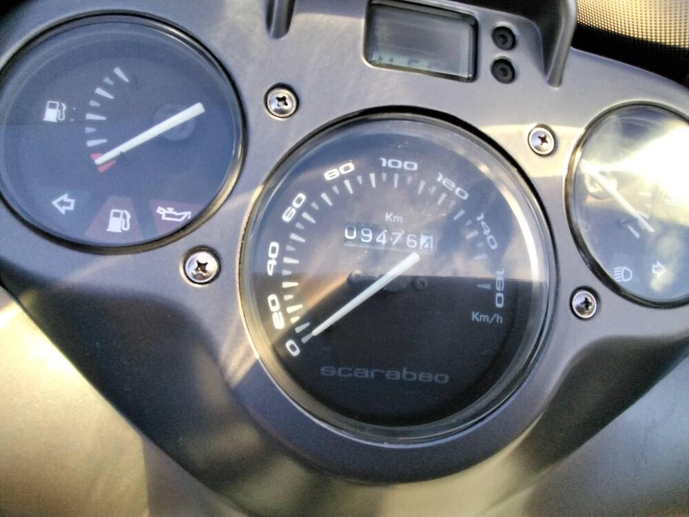 Aprilia Scarabeo 200 GT (2002 - 04) (2)