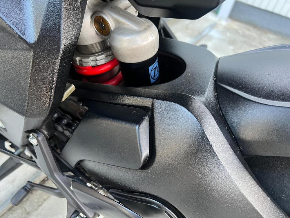 MV Agusta Superveloce 800 (2021 - 25) (10)