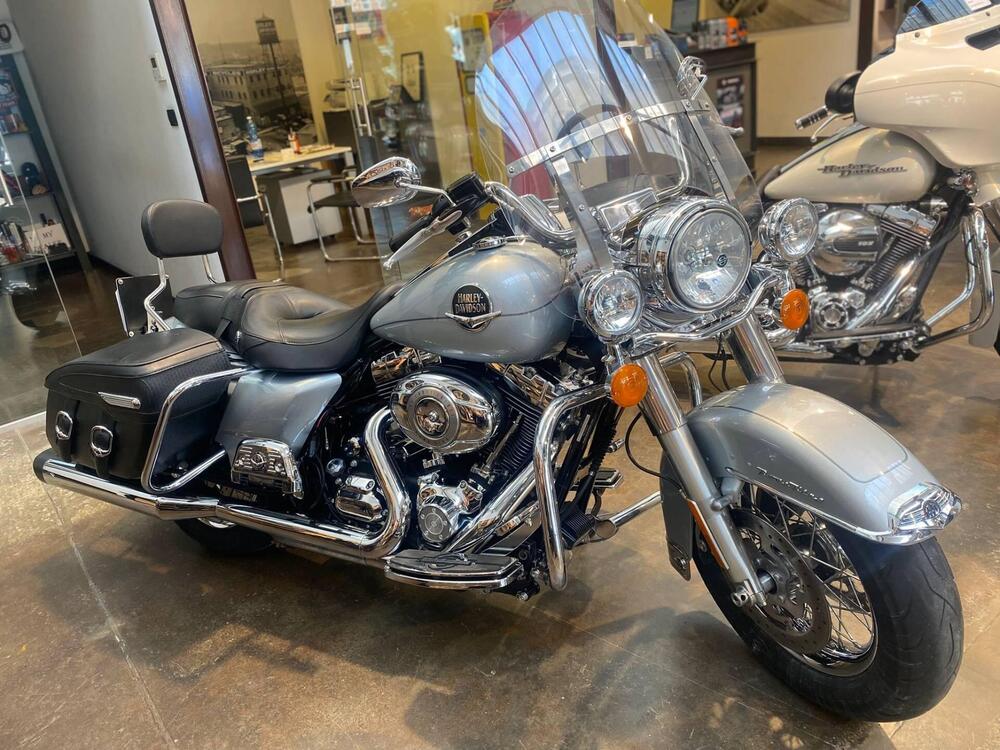 Harley-Davidson 1584 Road King Classic (2007 - 10) - FLHRC (9)