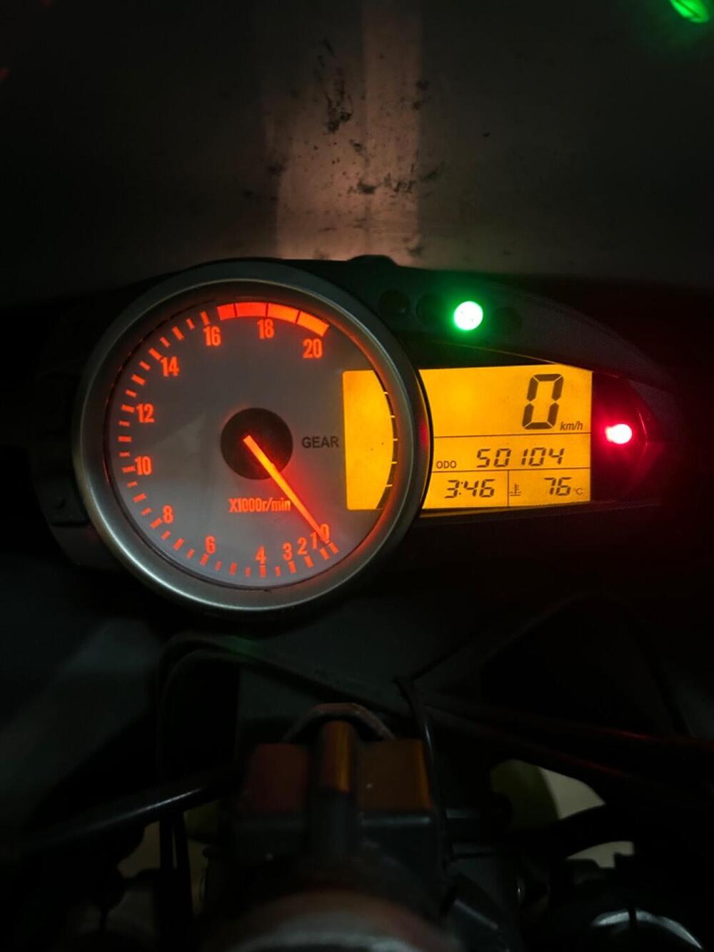 Kawasaki Ninja 600 ZX-6R (2007 - 08) (4)