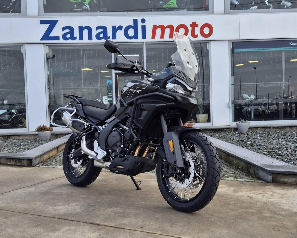 CFMOTO 700MT Adventure (2025 - 26)