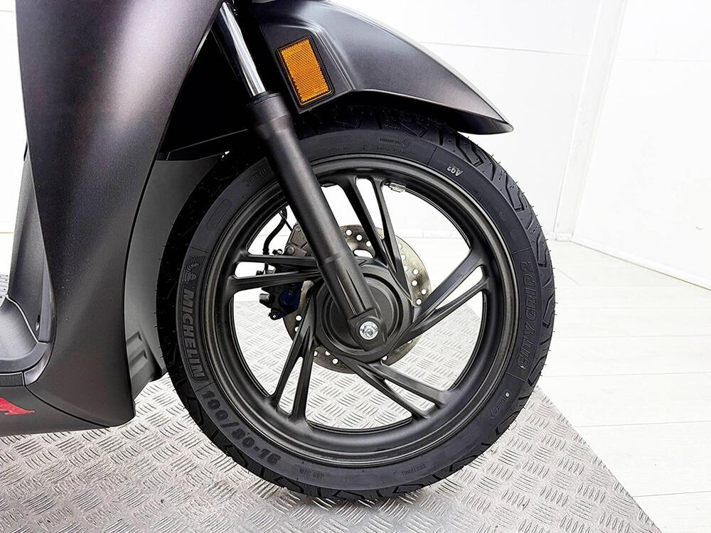 Honda SH 125 Sport (2026) (10)