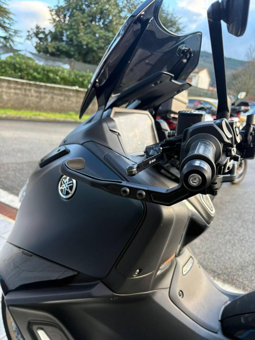 Yamaha T-Max 560 Tech Max (2022 - 24) (3)