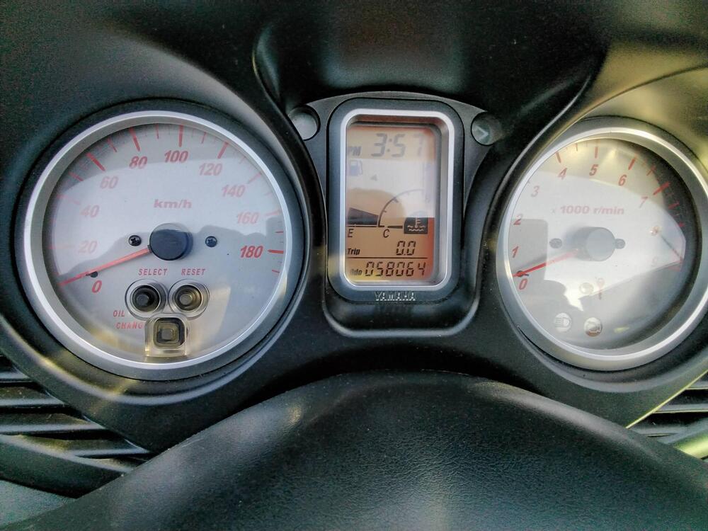 Yamaha T-Max 500 (2004 - 07) (2)