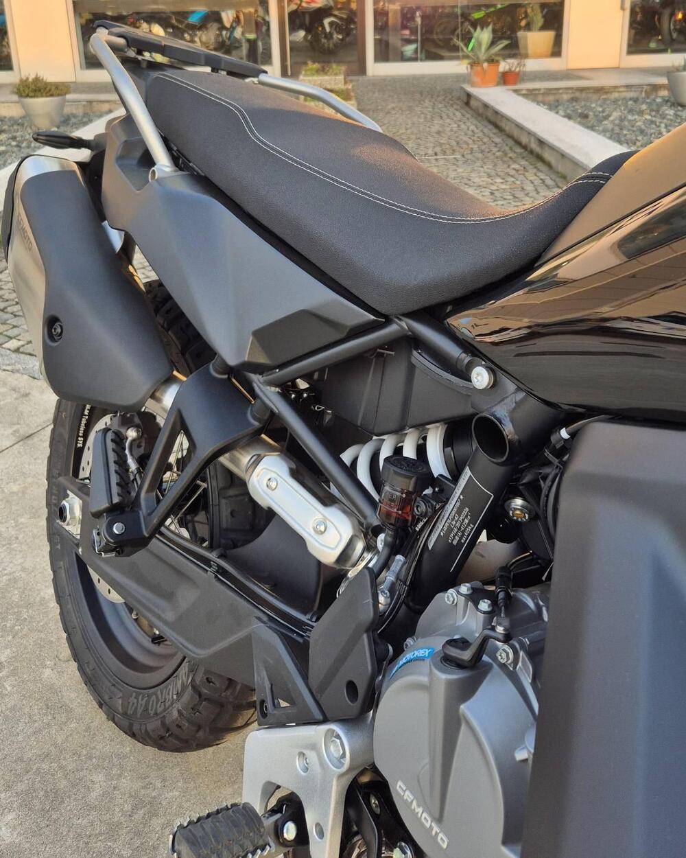 CFMOTO 800MT-X Low Seat (2025 - 26) (4)