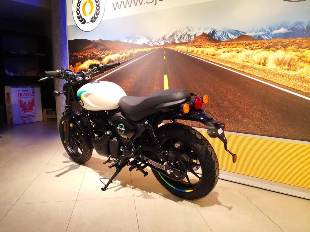 Royal Enfield HNTR 350 (2022 - 26) (9)