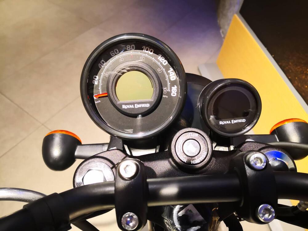 Royal Enfield HNTR 350 (2022 - 26) (13)